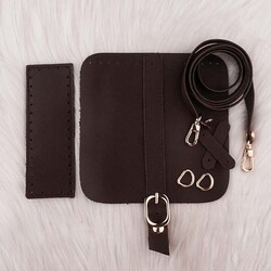 DERİ MİNİ ÇANTA KİTİ ASKILI KAPAMALI 16 X 16 CM. KAHVE
