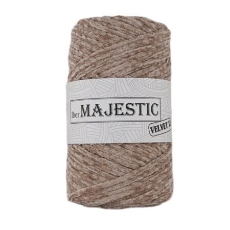 MAJESTİC VELVET XL KADİFE GÖRÜNÜMLÜ GÜZGÜLÜ MAKROME İPİ 250 GR
