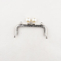 ÇANTA CÜZDAN BURSU BONCUKLU DİKDÖRTGEN 12.5 CM. GUM-KREM