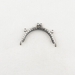 ÇANTA CÜZDAN BURSU DELİKLİ OVAL 8.5 CM. GUMUS